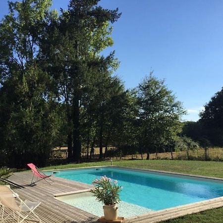 Le Rozet Bed & Breakfast Vendat Bagian luar foto