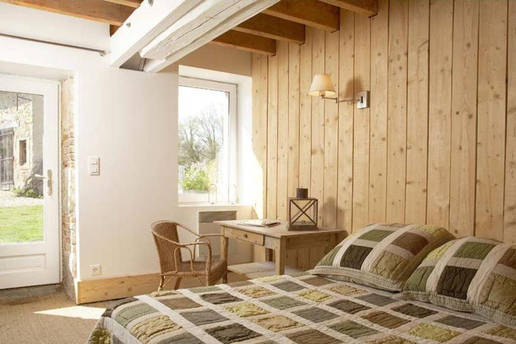 Le Rozet Bed & Breakfast Vendat Bagian luar foto